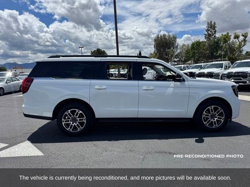 Used 2025 Ford Expedition Max Active AWD/4WD image 7