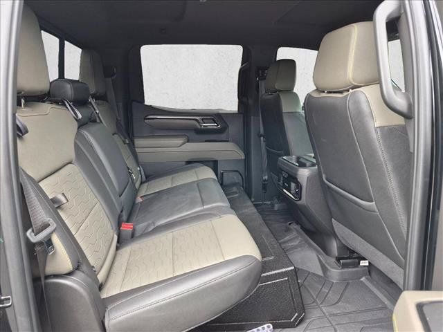 Used 2024 Chevrolet Silverado 1500 ZR2 w/ Technology Package AWD/4WD image 14