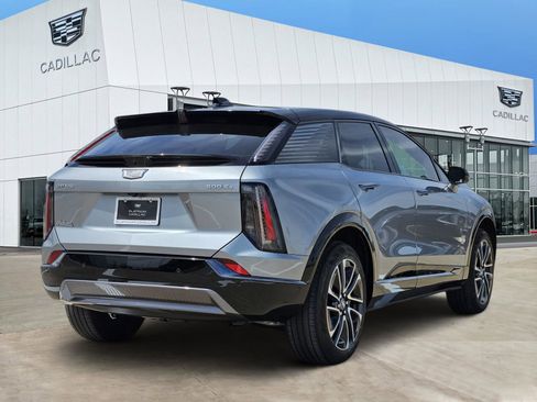 New 2026 Cadillac Optiq Sport 1 image 5