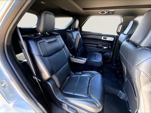Used 2021 Ford Explorer ST w/ Equipment Group 401A image 26