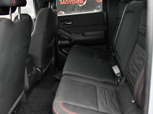 Used 2024 Nissan Frontier Pro-X w/ Pro Convenience Package image 38