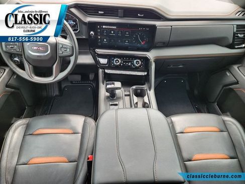Used 2025 GMC Sierra 1500 AT4 w/ AT4 Premium Package AWD/4WD image 2