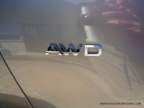 Used 2022 Kia Sportage LX AWD/4WD image 6