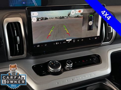 Used 2025 Ford Expedition Active AWD/4WD image 8