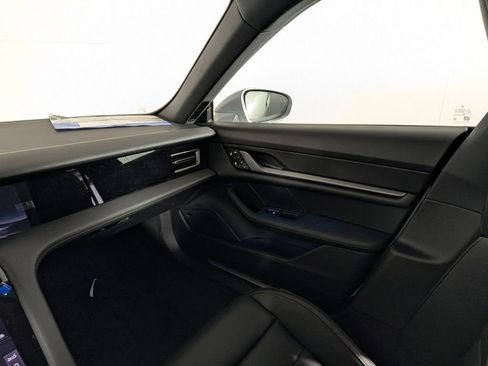 New 2026 Porsche Taycan 4 Cross Turismo AWD/4WD image 24