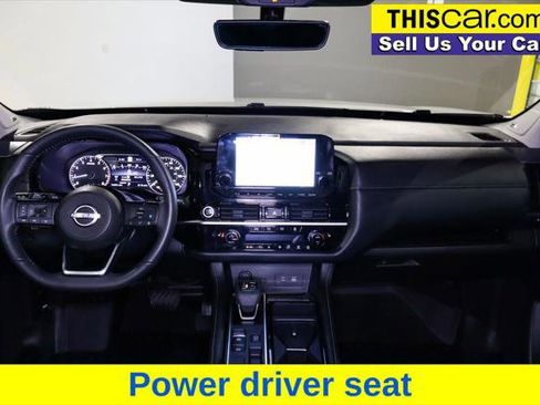 Used 2024 Nissan Pathfinder SL w/ SL Premium Package image 15