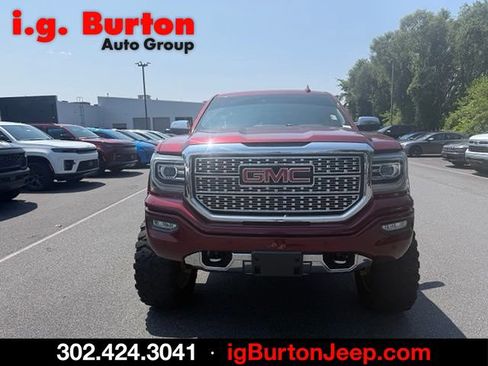 Used 2017 GMC Sierra 1500 Denali w/ Denali Ultimate Package AWD/4WD image 8