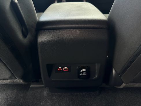 Used 2022 Nissan Frontier Pro-X RWD image 39