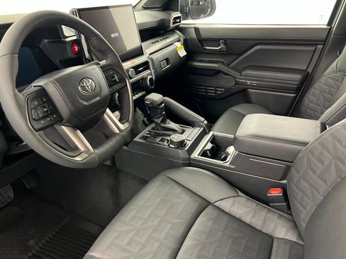 New 2026 Toyota Tacoma TRD Off-Road AWD/4WD image 15