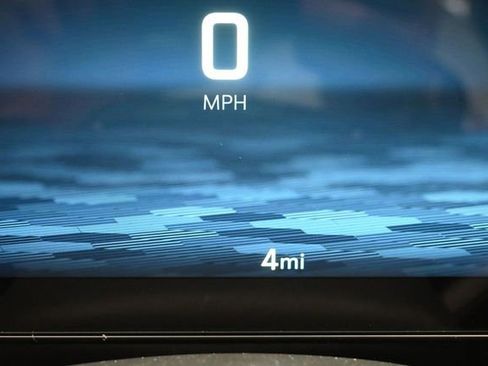 New 2026 Chevrolet Equinox LT FWD image 40