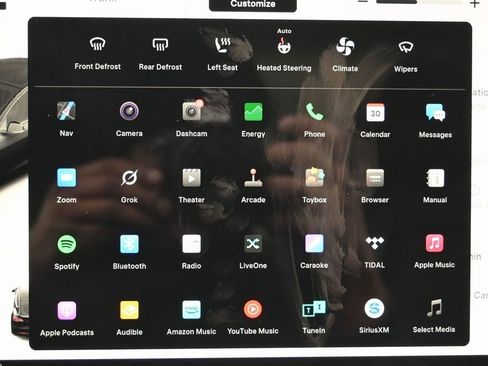 Used 2022 Tesla Model Y Performance image 32