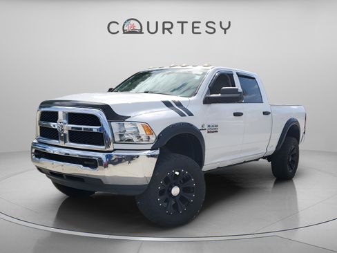 Used 2018 RAM 2500 Tradesman w/ Chrome Appearance Group image 1