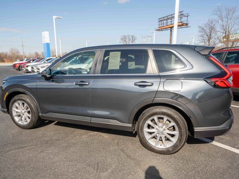 Used 2023 Honda CR-V EX-L image 4