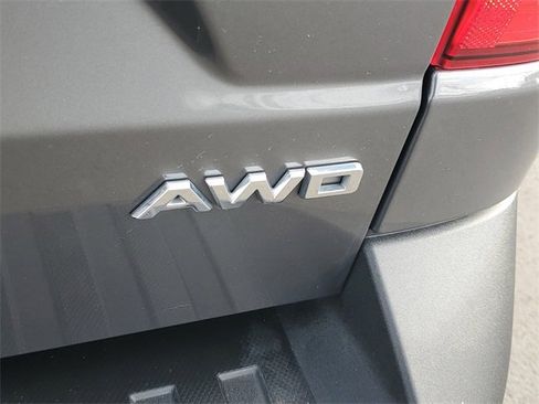 Used 2023 Ford Maverick Lariat w/ Lariat Luxury Package image 6