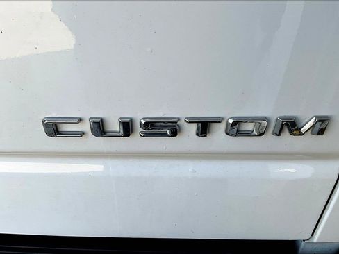 Used 2019 Chevrolet Silverado 1500 Custom Trail Boss w/ Custom Convenience Package AWD/4WD image 24