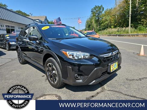 Used 2021 Subaru Crosstrek 2.0i image 4