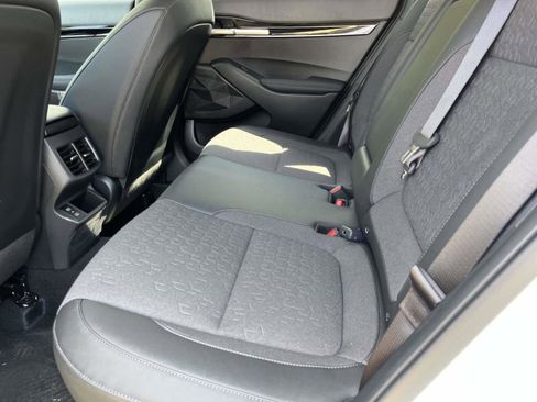 New 2026 Kia Seltos S FWD image 17