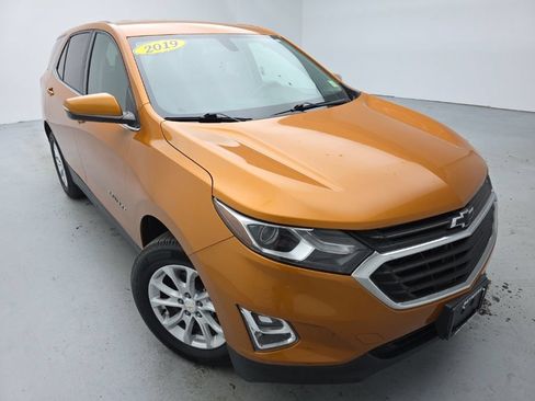 Used 2019 Chevrolet Equinox LT AWD/4WD image 3