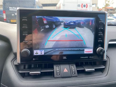 Used 2022 Toyota RAV4 XLE Premium FWD image 13