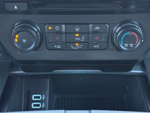 Used 2017 Ford F150 XLT w/ Equipment Group 302A Luxury image 14