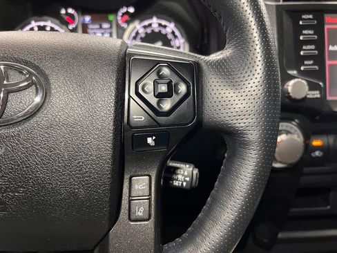 Used 2023 Toyota 4Runner TRD Off-Road Premium image 18