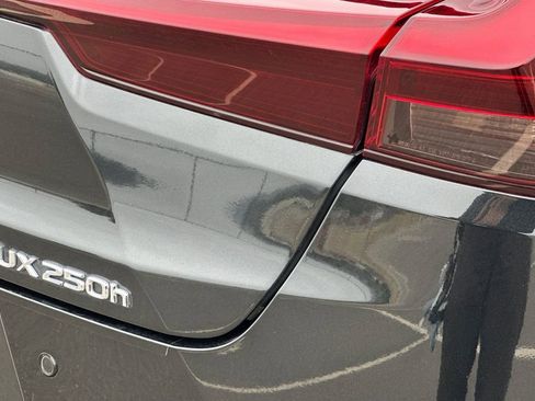 Certified 2024 Lexus UX 250h FWD image 26