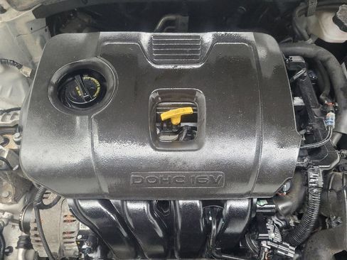 Used 2024 Kia Forte LXS w/ LXS Technology Package FWD image 30