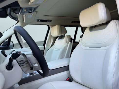 New 2026 Land Rover Range Rover SV AWD/4WD image 25