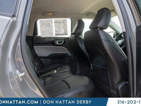 Used 2022 Jeep Compass Limited AWD/4WD image 20
