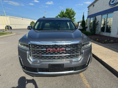 Used 2021 GMC Acadia Denali w/ Denali Technology Package FWD image 10