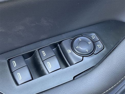 New 2025 Chevrolet Blazer LT w/ Convenience Package image 24