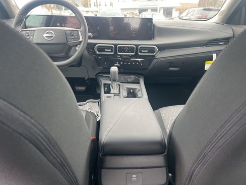 New 2026 Nissan Sentra SV w/ SV Convenience Package FWD image 31
