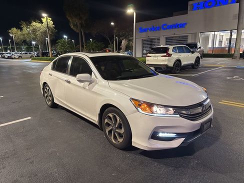 Used 2016 Honda Accord EX-L image 7