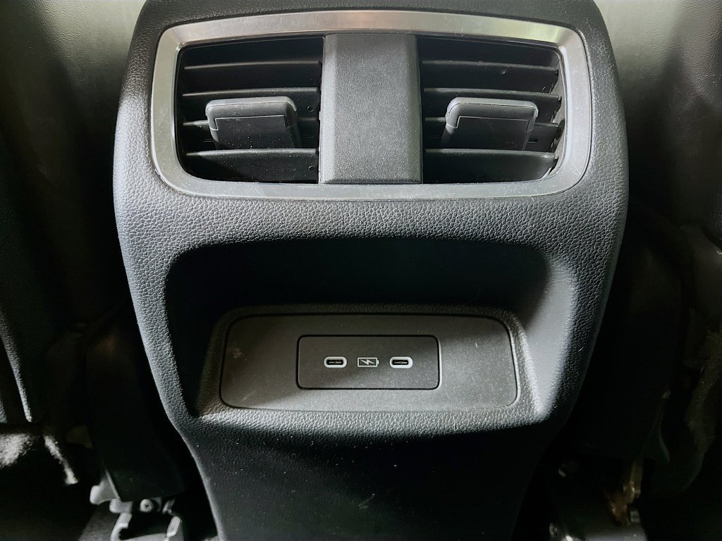 Used 2022 Acura RDX w/ Technology Package AWD/4WD image 33