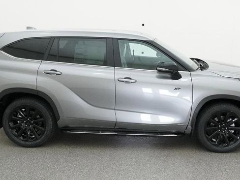 New 2026 Toyota Highlander XLE AWD/4WD image 5