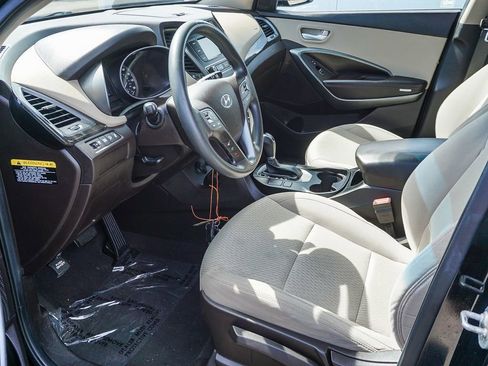 Used 2018 Hyundai Santa Fe Sport image 17