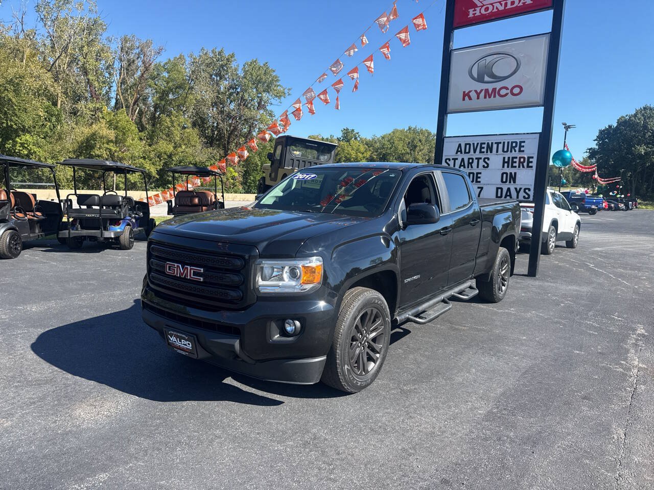 Used 2017 GMC Canyon SLE w/ Nightfall Edition AWD/4WD image 14