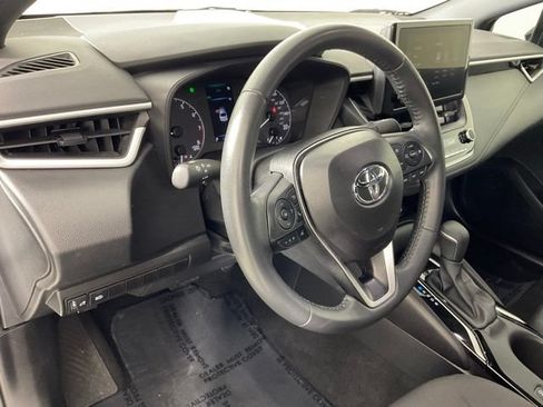 Used 2025 Toyota Corolla SE FWD image 19