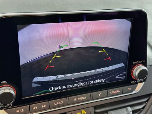 Used 2022 Nissan Altima 2.5 SV FWD image 21