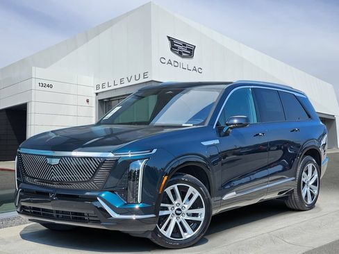 New 2027 Cadillac Vistiq Luxury AWD/4WD image 1
