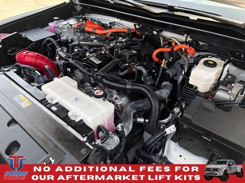 Used 2025 Toyota Tacoma TRD Pro AWD/4WD image 20