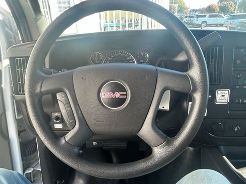 Used 2021 GMC Savana 3500 Extended w/ Power Convenience Package image 15