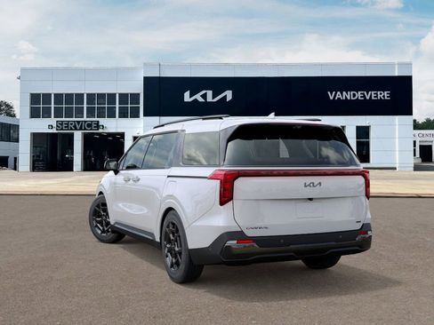 New 2026 Kia Carnival SX w/ SX Dark Edition Package FWD image 6