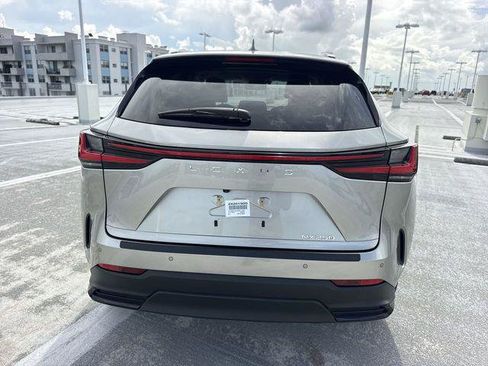 Certified 2024 Lexus NX 250 FWD image 24