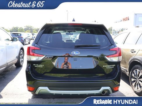 Used 2023 Subaru Forester Touring AWD/4WD image 18