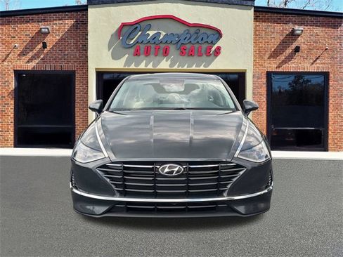 Used 2023 Hyundai Sonata SE image 5