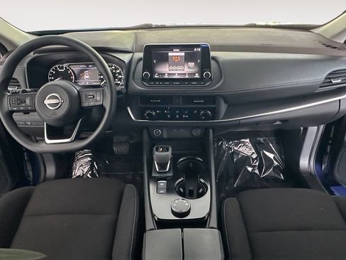 Used 2023 Nissan Rogue S AWD/4WD image 10