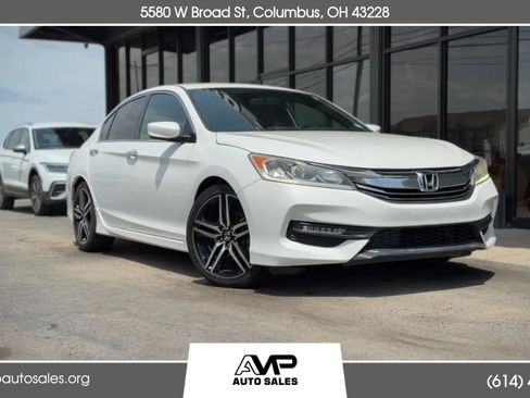 Used 2017 Honda Accord Sport image 1