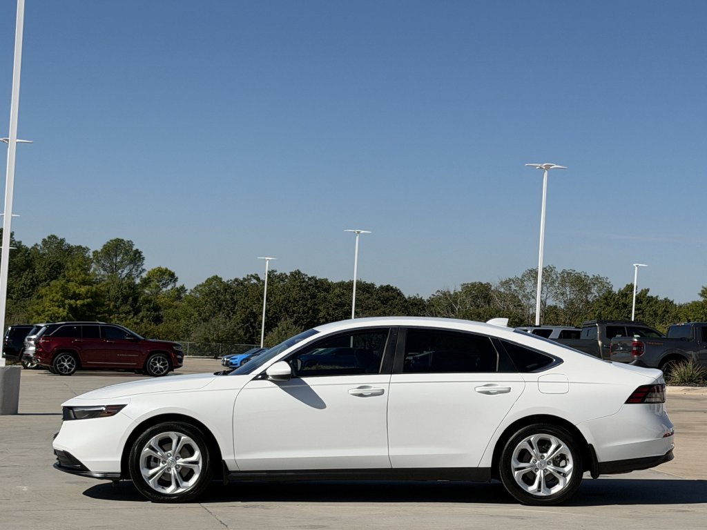 Used 2024 Honda Accord LX image 3