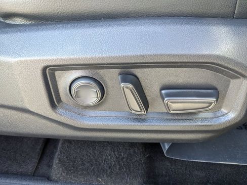 Used 2022 Toyota Tundra Limited image 44